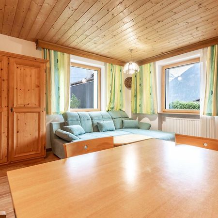 Haus Weinberg Apartment Pettneu am Arlberg Luaran gambar