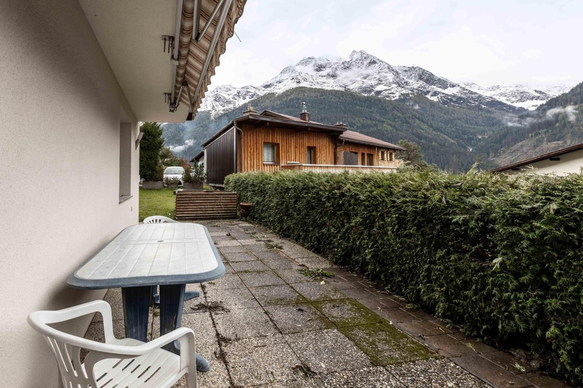 Haus Weinberg Apartment Pettneu am Arlberg Luaran gambar