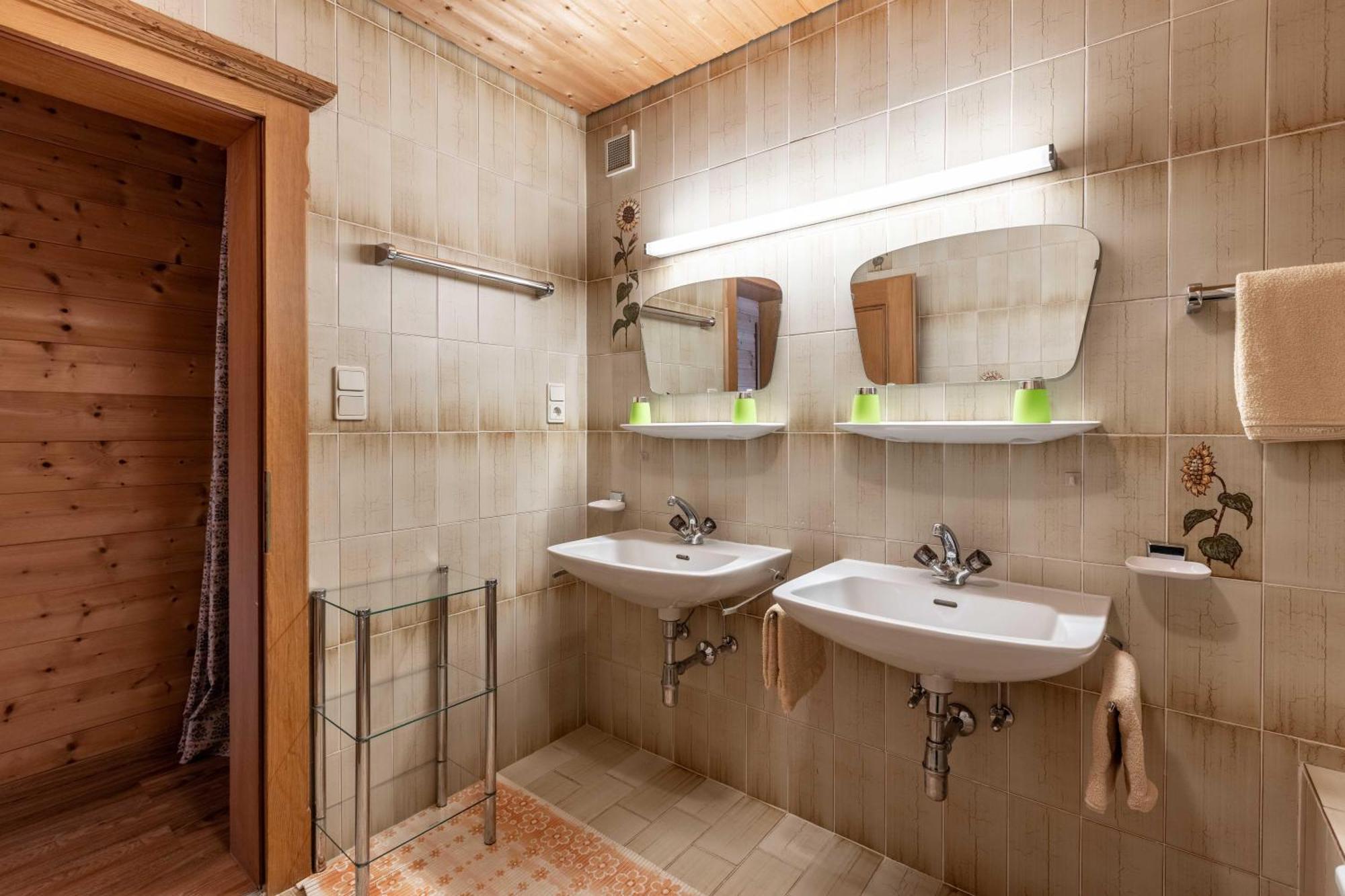 Haus Weinberg Apartment Pettneu am Arlberg Luaran gambar